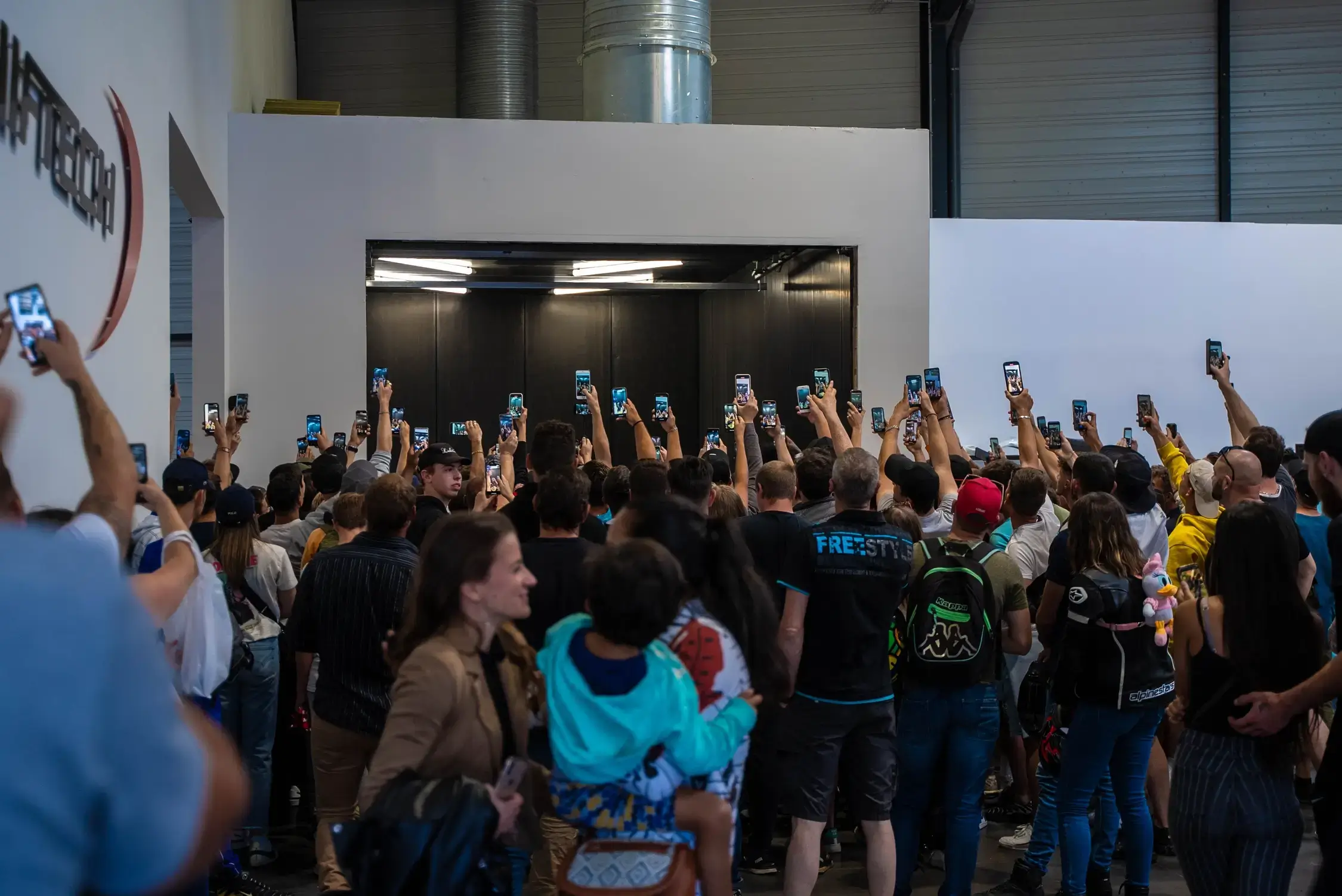 Boutique ephemere boiserie shiftech nantes passage au banc 3 2250