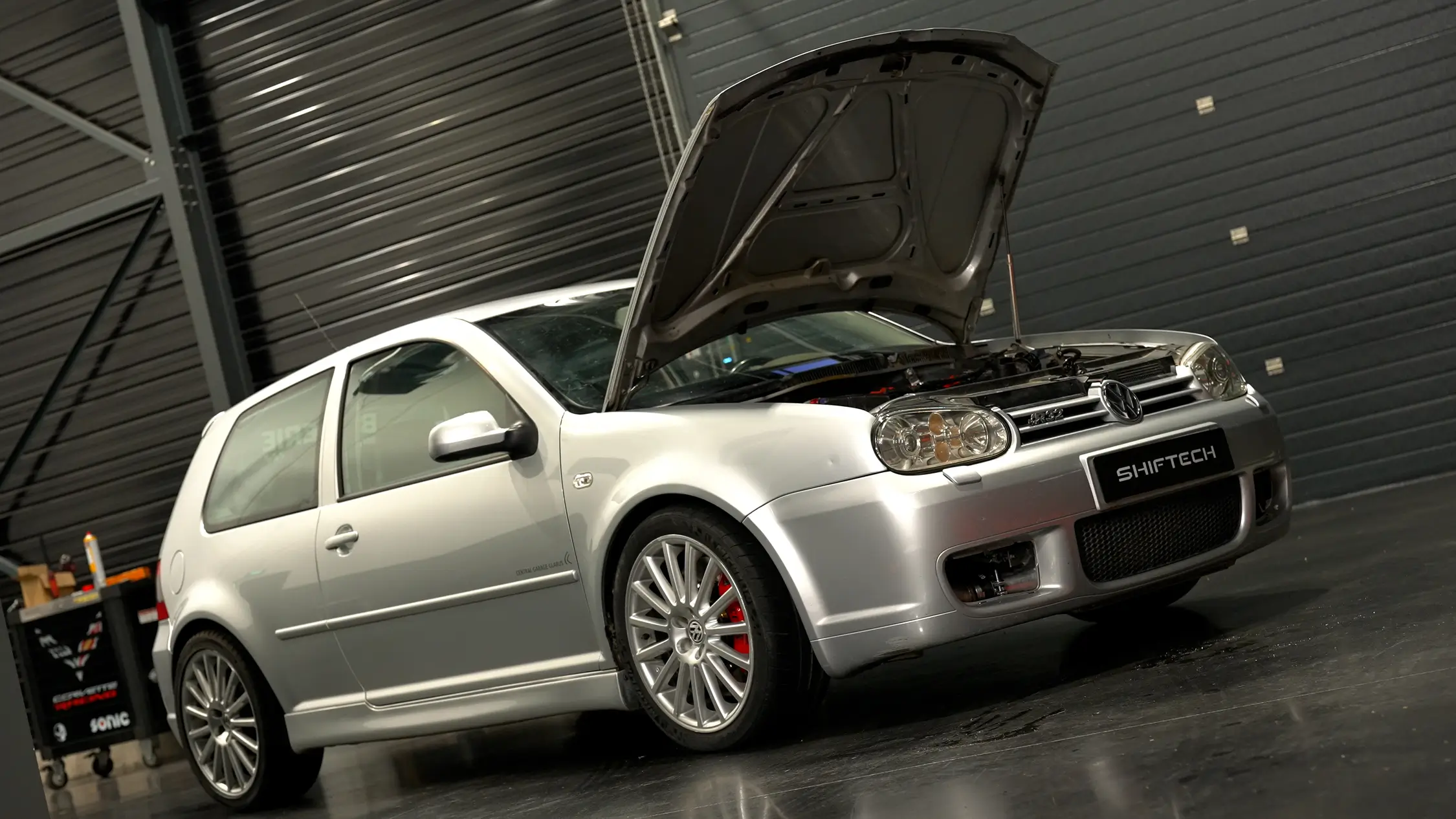 Golf iv r32 1000 chevaux medo shiftech reprogrammation moteur 2250