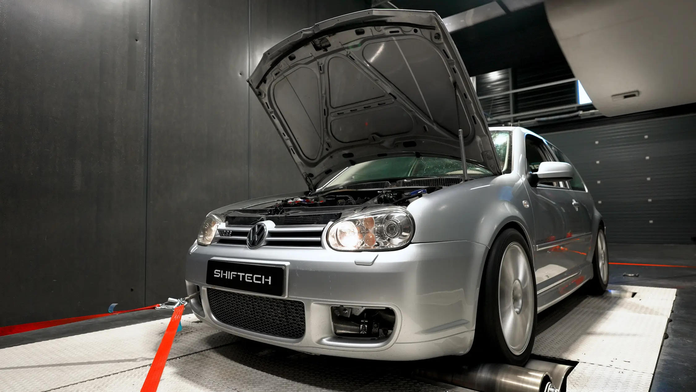 Golf iv r32 1000 chevaux medo shiftech reprogrammation moteur 5 2250