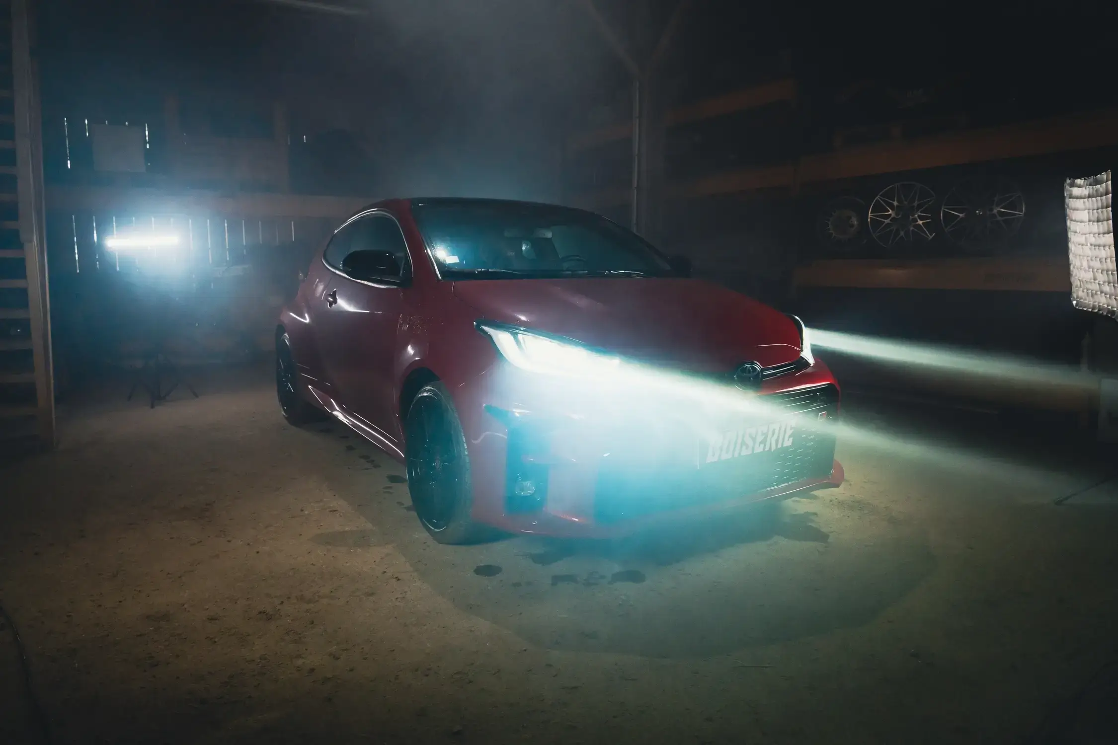 Jeu concours boiserie 20 voitures shiftech passage banc11 2250