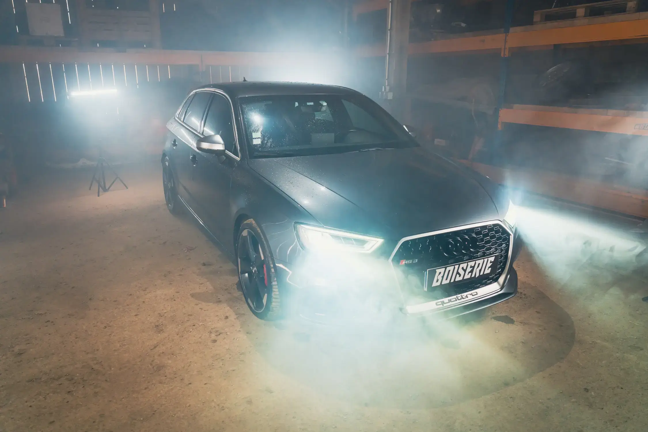 Jeu concours boiserie 20 voitures shiftech passage banc14 2250