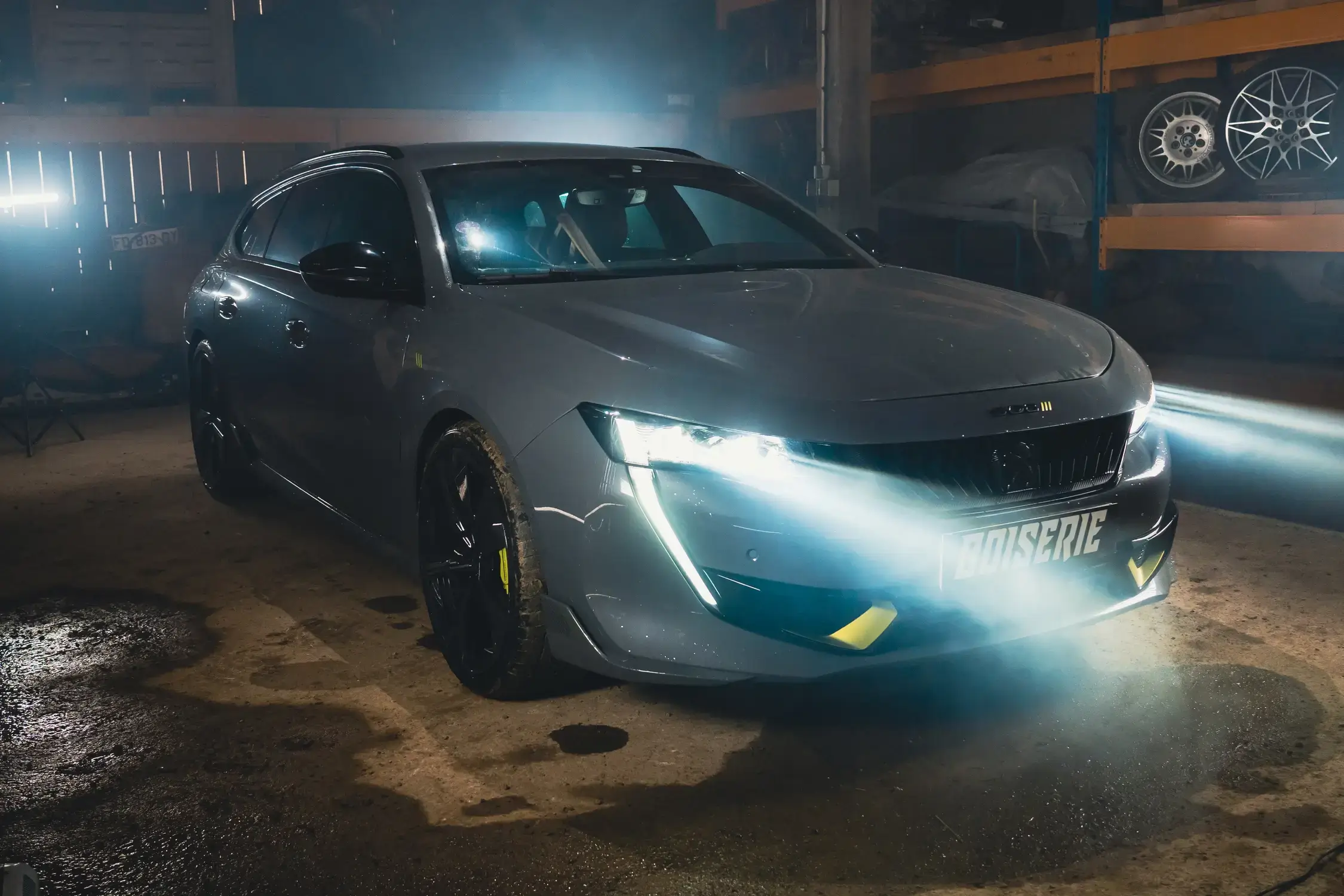 Jeu concours boiserie 20 voitures shiftech passage banc7 2250