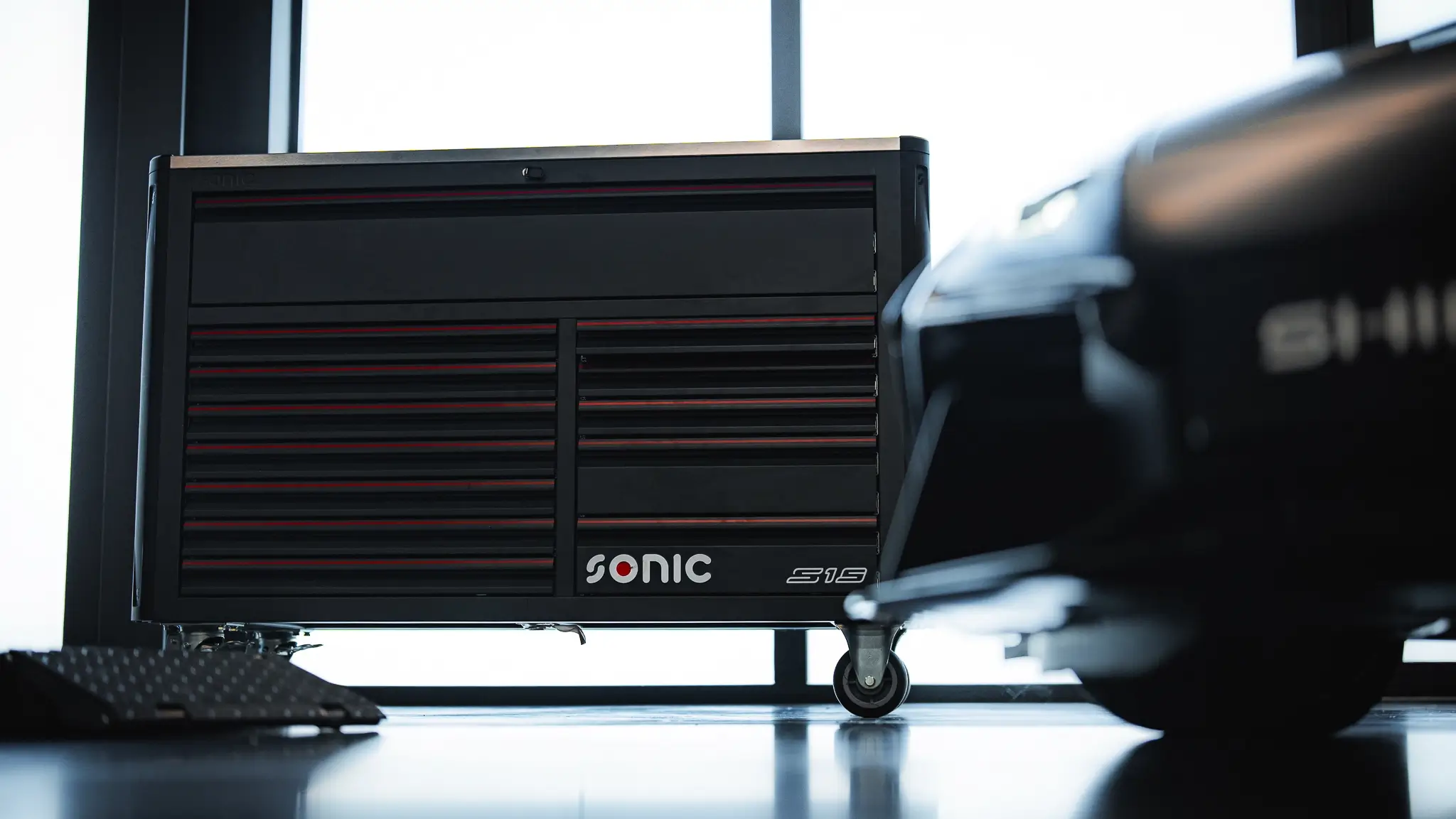 Sonic equipment servante outilllage atelier garage shiftech revendeur france 12 2048